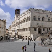 italia-perugia-piazza-iv-novembre_header-41936